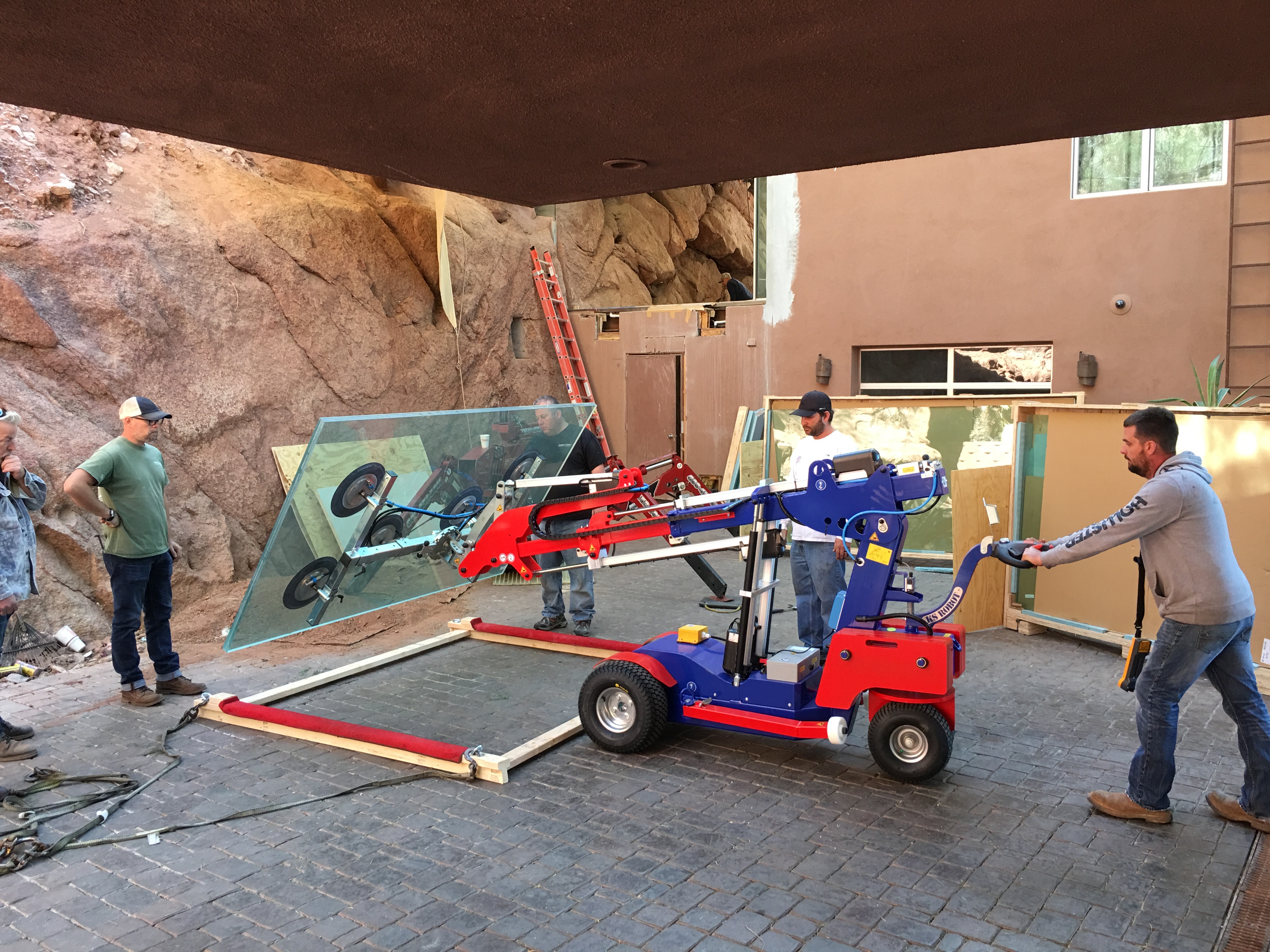 MAVLift glass installation robot on a jobsite
